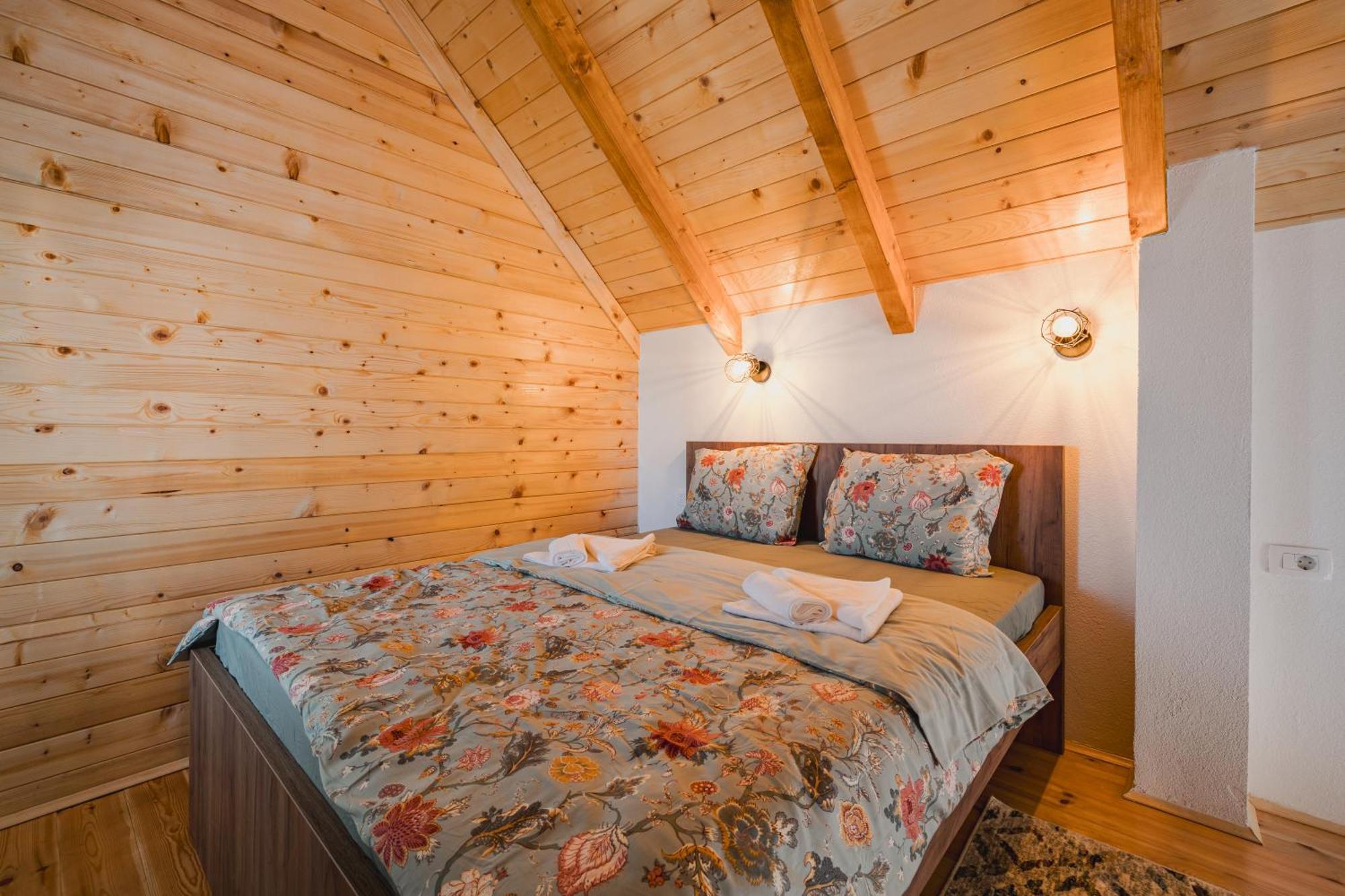 Mountain House Ivanovic Moticki Gaj Εξωτερικό φωτογραφία