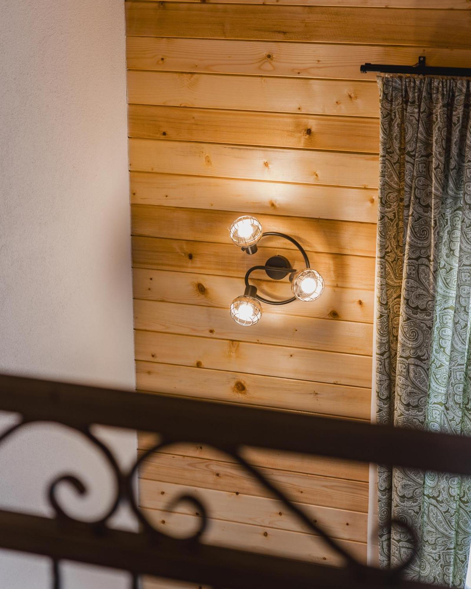 Mountain House Ivanovic Moticki Gaj Εξωτερικό φωτογραφία