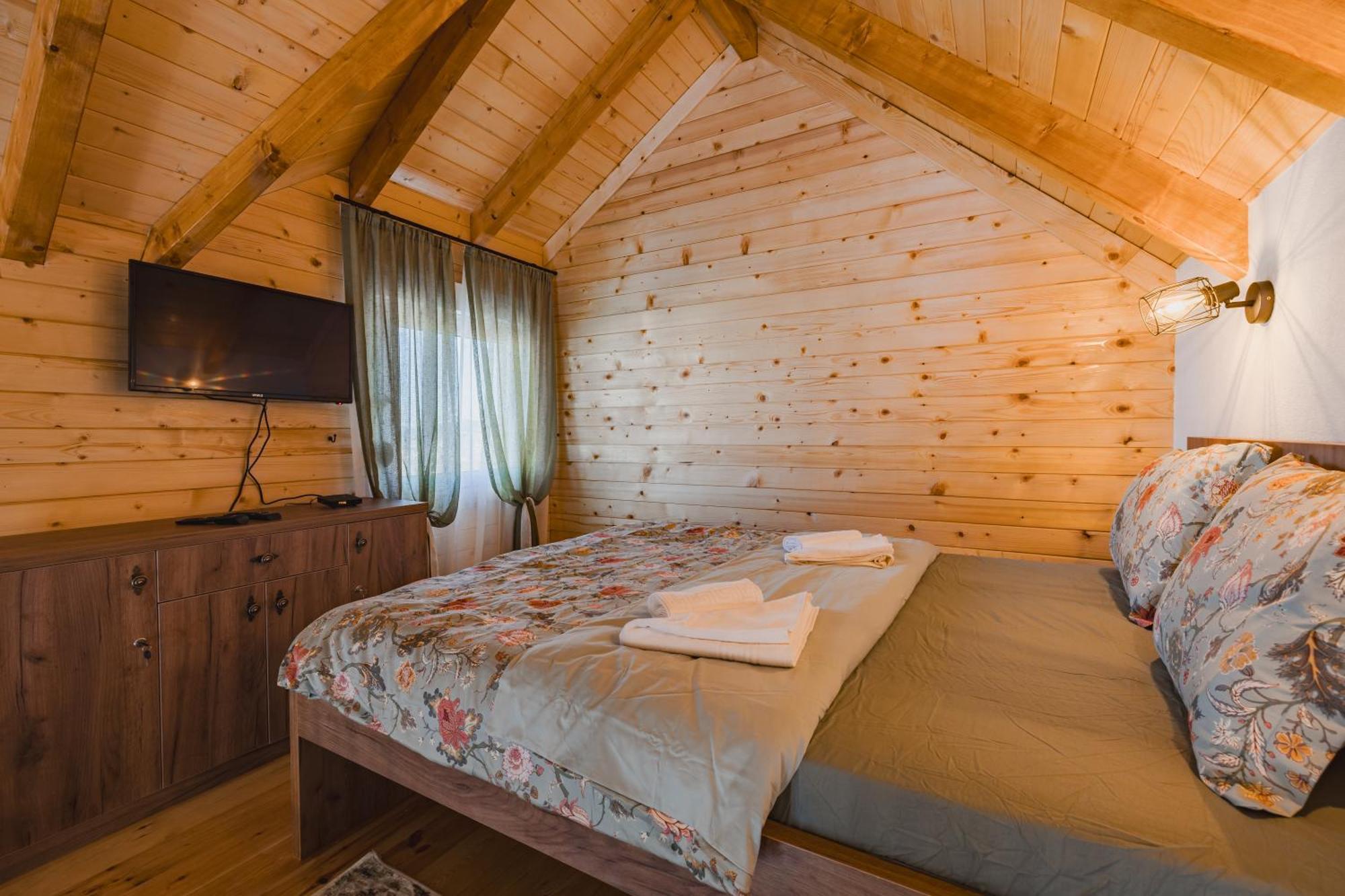 Mountain House Ivanovic Moticki Gaj Εξωτερικό φωτογραφία